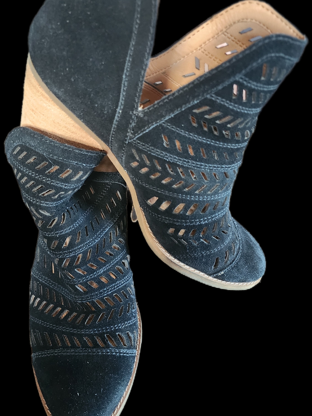 Women’s Black Frye & Co Cutout Suede Booties - Stylish Peep-Toe Heel